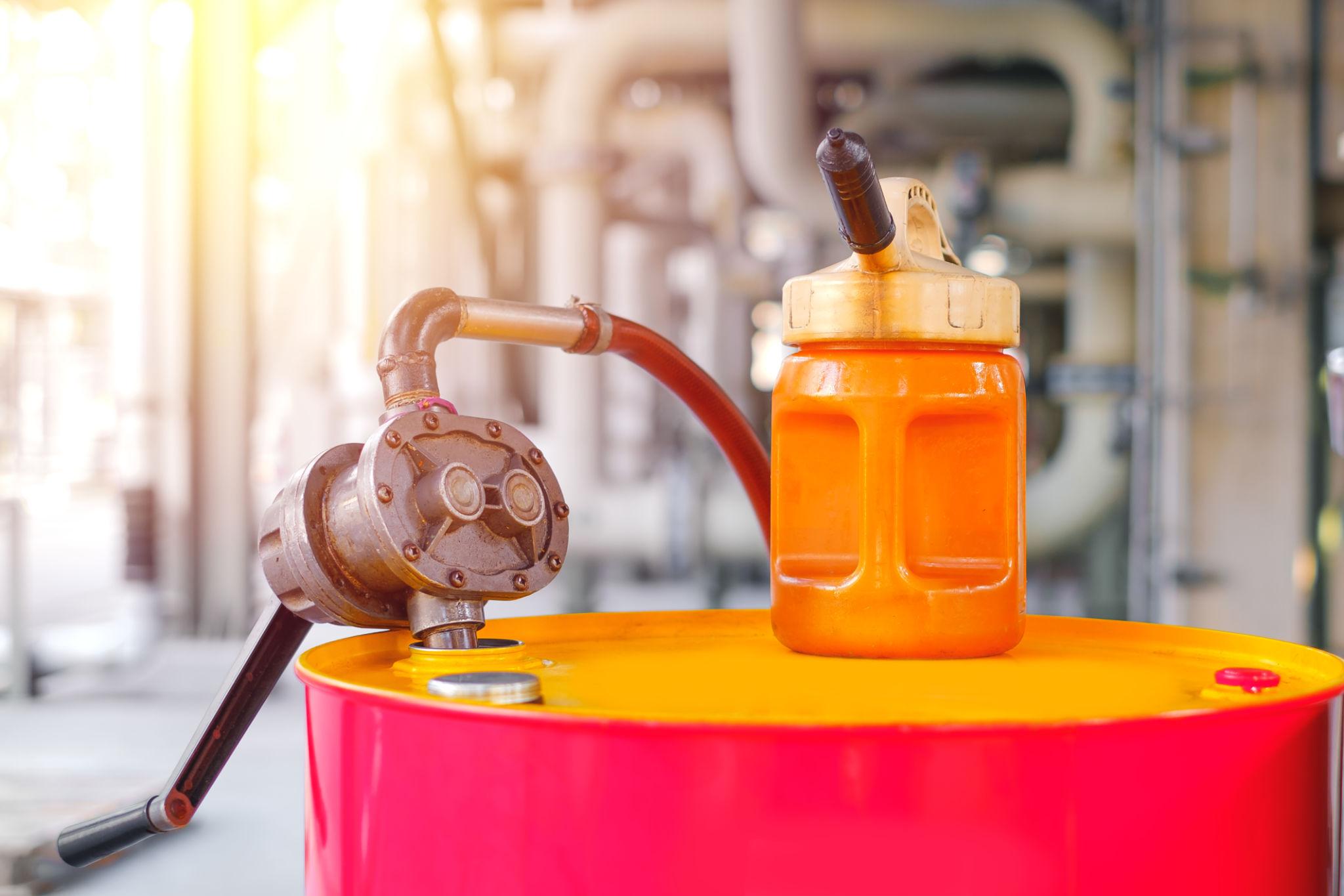 Industrial lubricant and dispensing pump